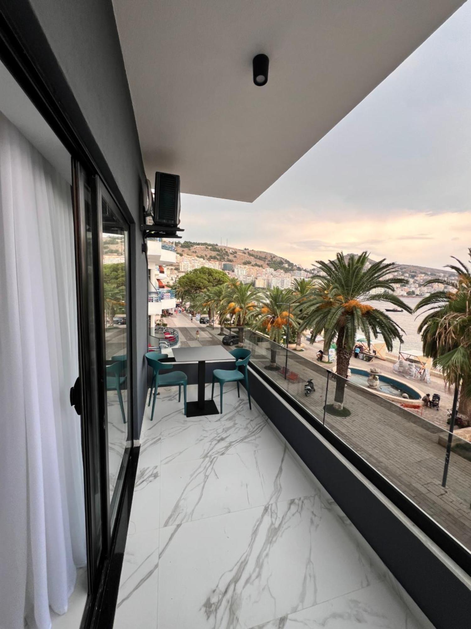 Lezet Hotel Saranda Zewnętrze zdjęcie